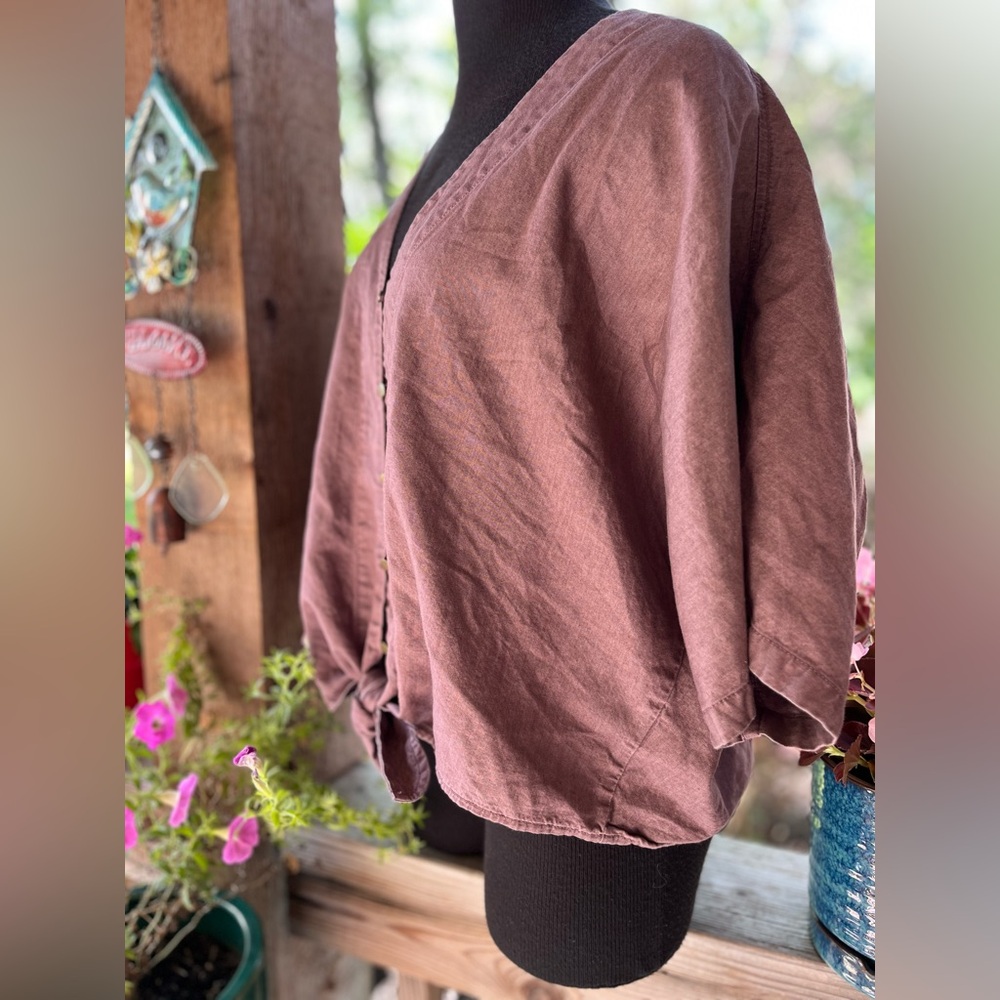 Express Oversized Mauve Wide Sleeve Buttons & Loo… - image 4